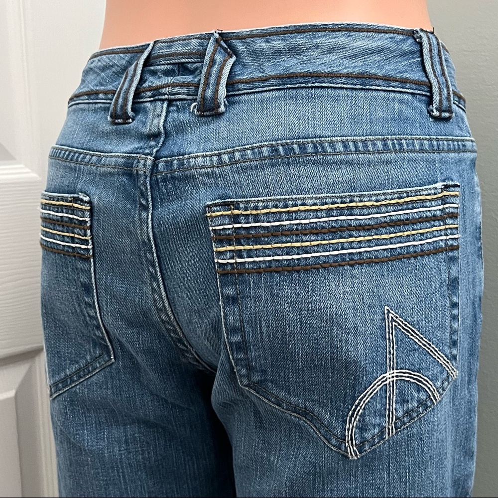 Alice + Olivia Retro Medium Rinse Jeans Made in NYC Size 29
